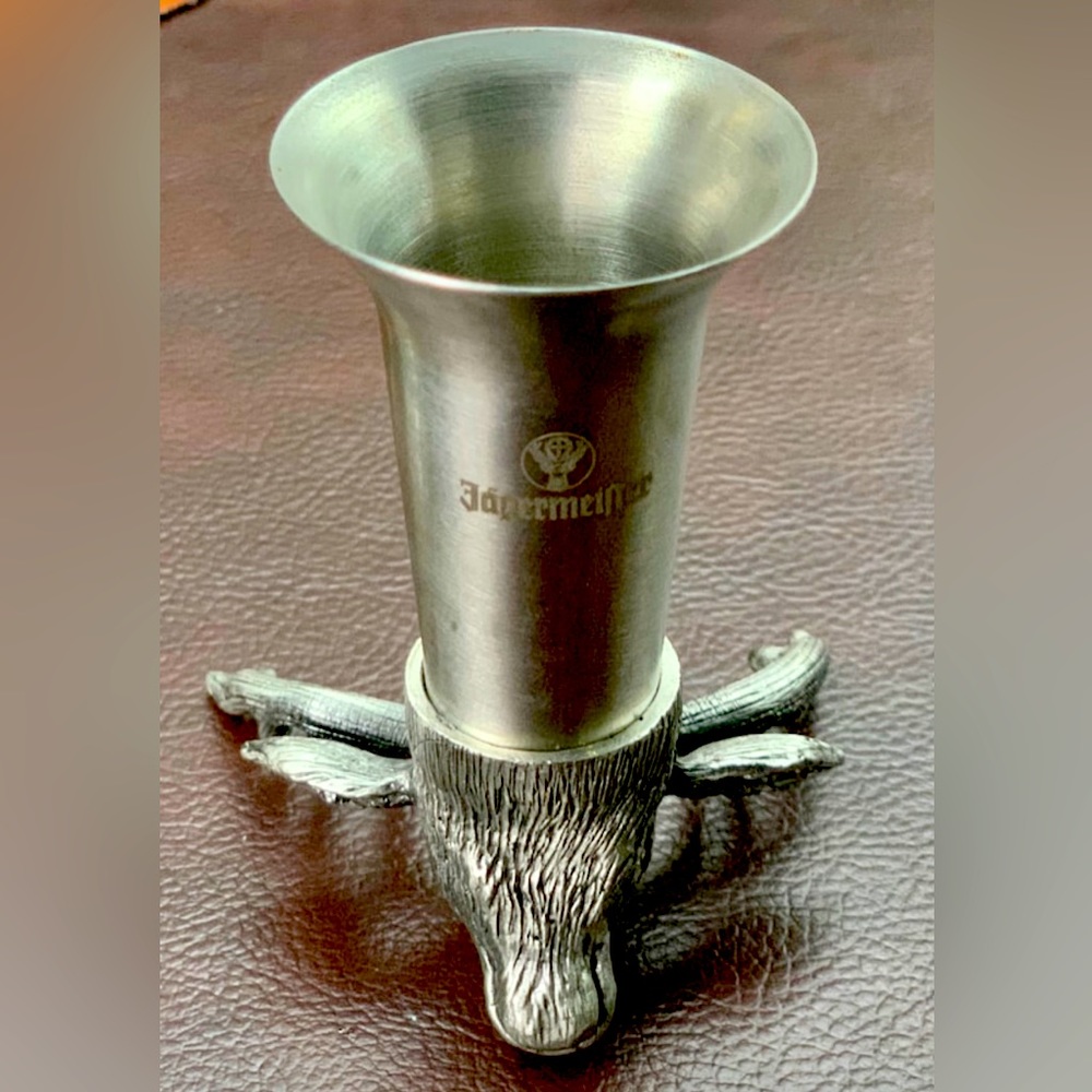 Horned Antler Buck Stag Deer Statuette Figurine Metal JÄEGERMEISTER SHOT GLASS